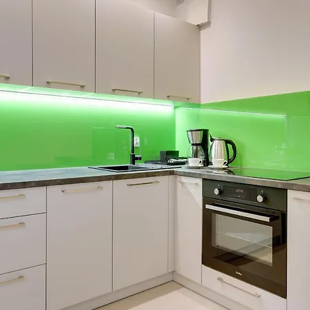 Lion - Chopina 29 With Parking 5 Min From The And Center Apartment